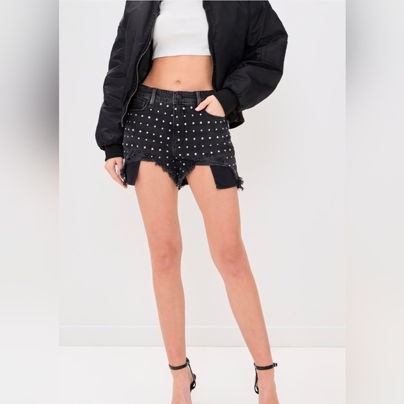 NWT Good American High Rise Bombshell Denim Shorts